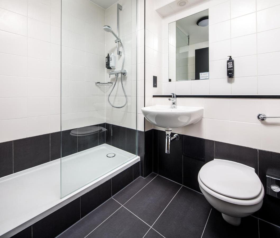 فندق Ibis London Heathrow Terminal 5 هيثرو المظهر الخارجي الصورة