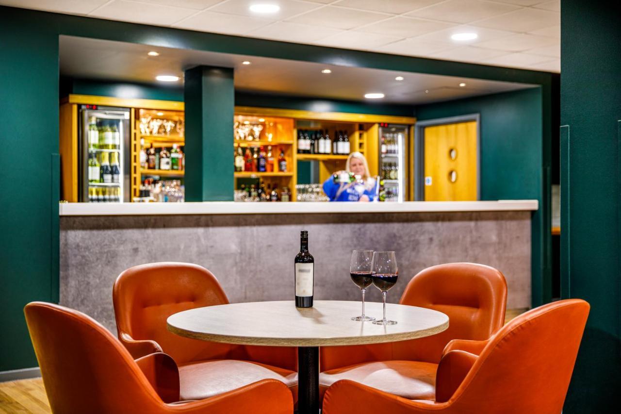 فندق Ibis London Heathrow Terminal 5 هيثرو المظهر الخارجي الصورة